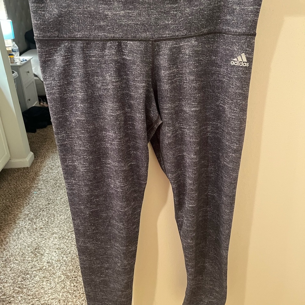 Adidas leggings